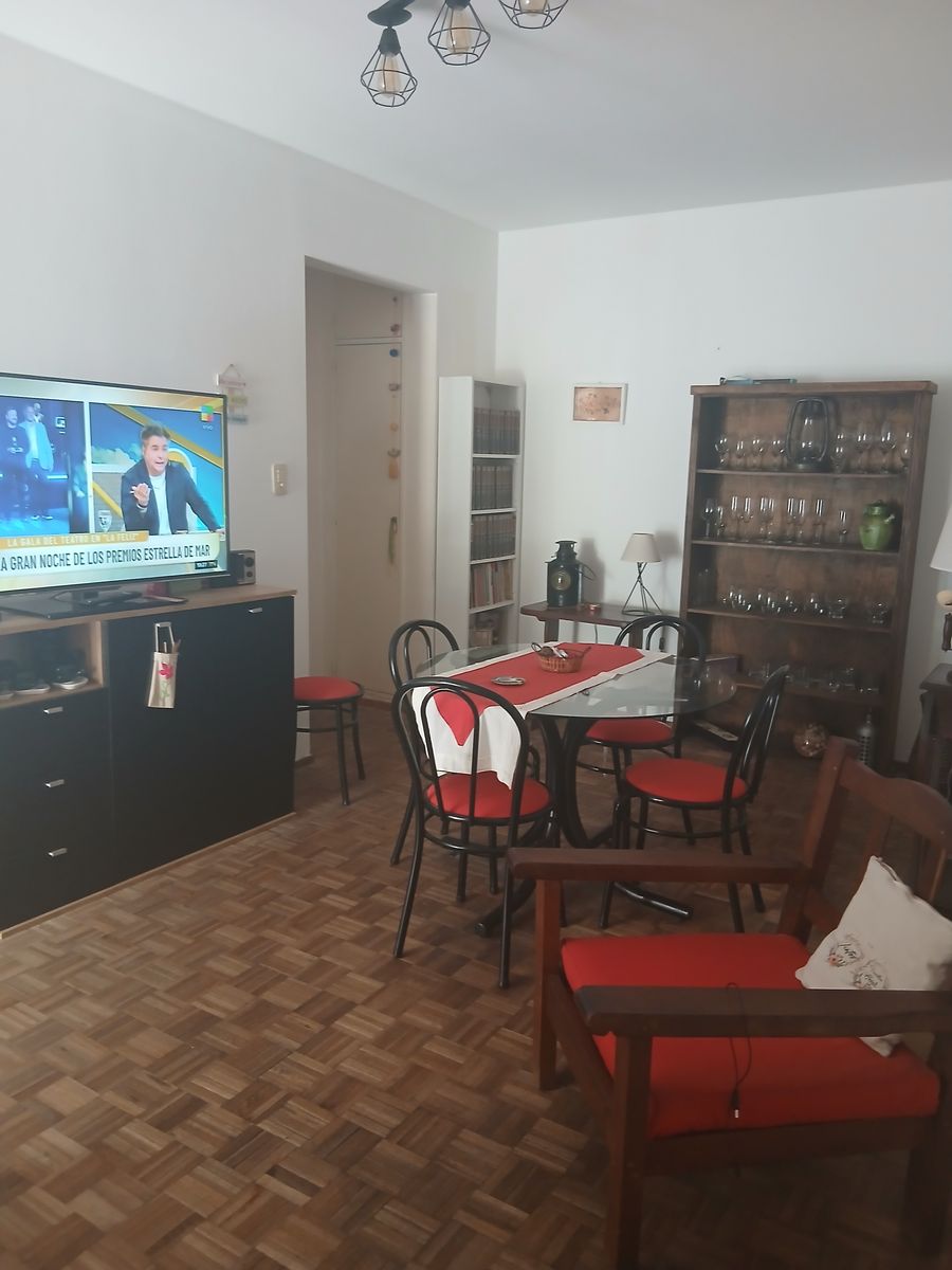 DEPARTAMENTO DE 2 AMBIENTES CON PATIO EN FLORES - 2