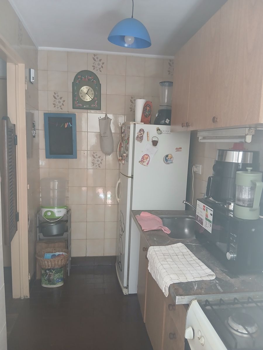 DEPARTAMENTO DE 2 AMBIENTES CON PATIO EN FLORES - 12