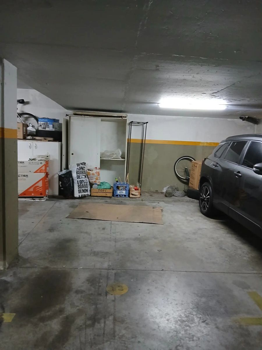 DEPARTAMENTO DE 4 AMBIENTES CON COCHERA CUBIERTA, EN EL EDIFICIO MAS BUSCADO DE FLORESTA, FRENTE A PLAZA VELEZ SARFIELD. - 23