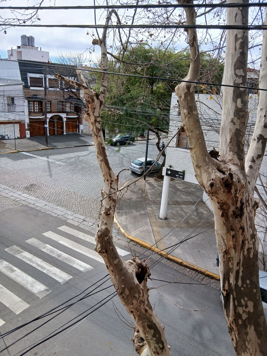 DUPLEX DE 3 AMBIENTES EN PRIMER PISO EN LA MEJOR ZONA RESIDENCIAL DE FLORESTA - 5