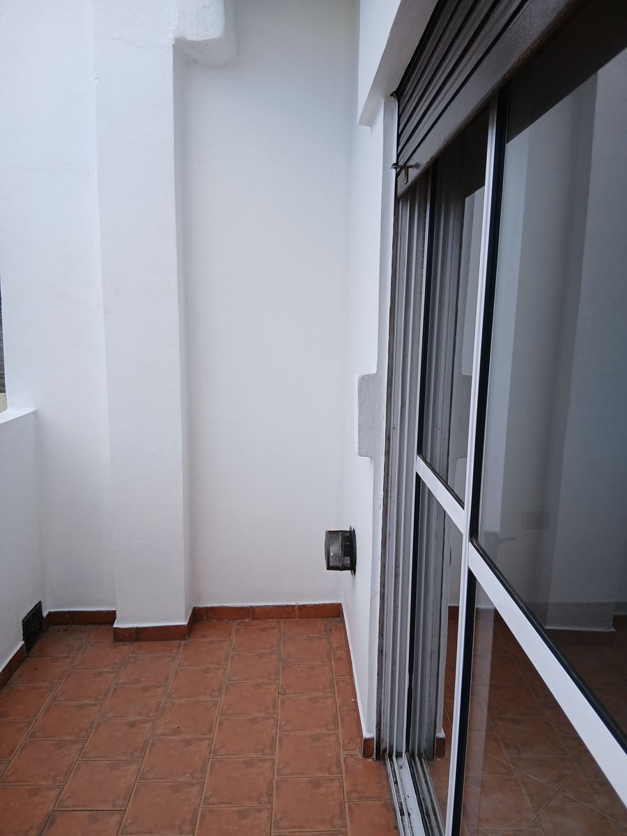 DUPLEX DE 3 AMBIENTES EN PRIMER PISO EN LA MEJOR ZONA RESIDENCIAL DE FLORESTA - 16