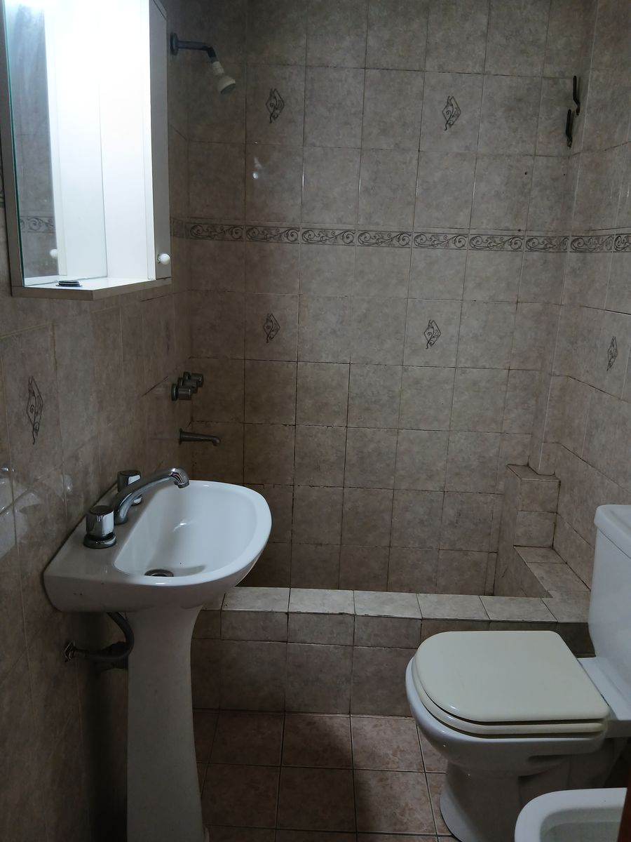 DUPLEX DE 3 AMBIENTES EN PRIMER PISO EN LA MEJOR ZONA RESIDENCIAL DE FLORESTA - 17