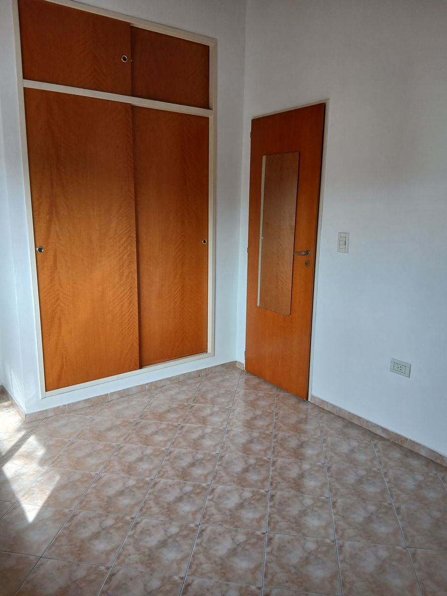 DUPLEX DE 3 AMBIENTES EN PRIMER PISO EN LA MEJOR ZONA RESIDENCIAL DE FLORESTA - 20