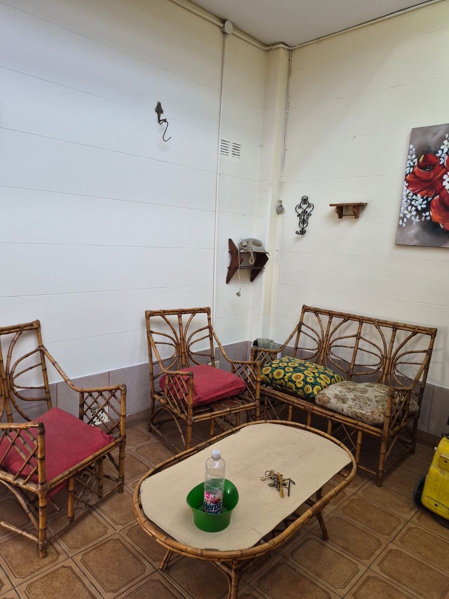 TIPO CASA ENTRADA INDEPENDIENTE DE 4 AMBIENTES CON AMPLIO PATIO CUBIERTO Y TERRAZA - 7