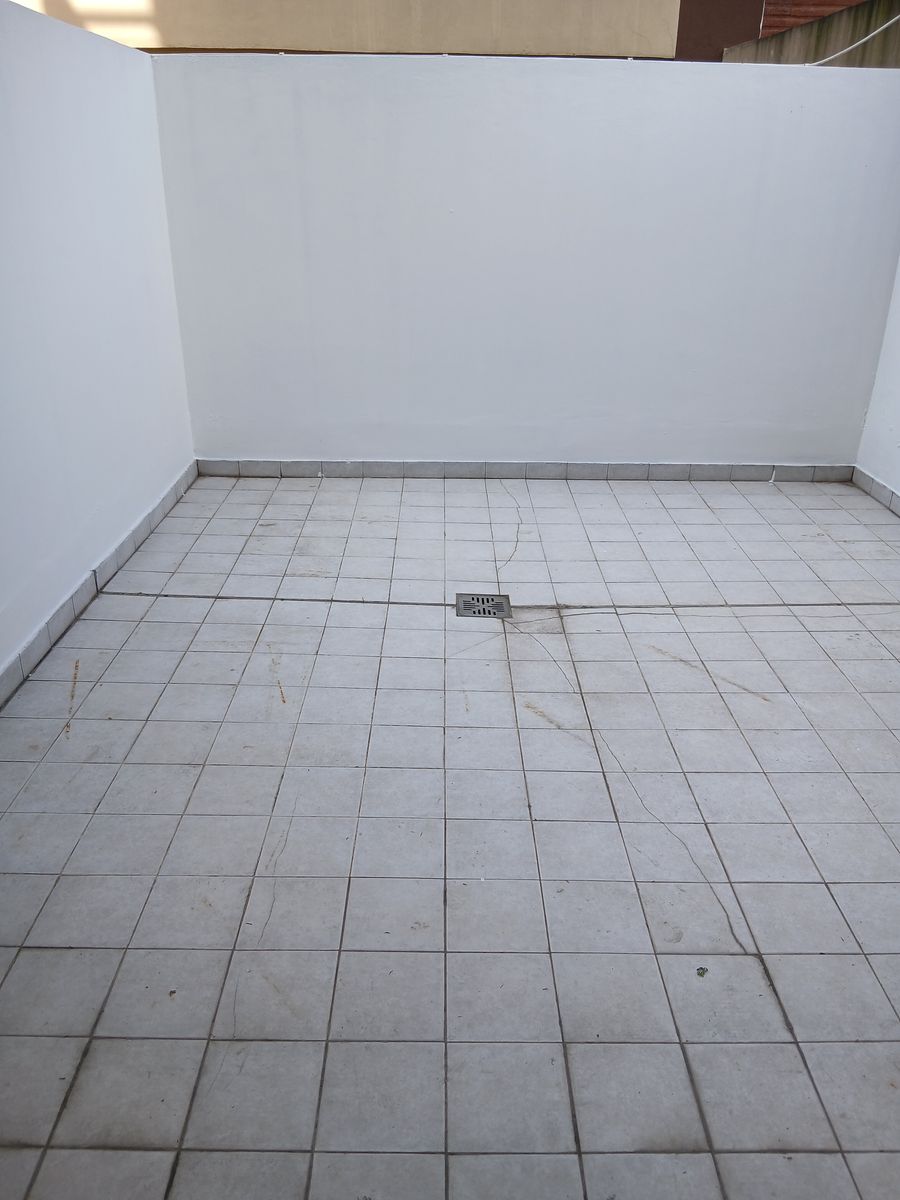 MONOAMBIENTE CON DOS PATIOS EN ALQUILER — foto 8