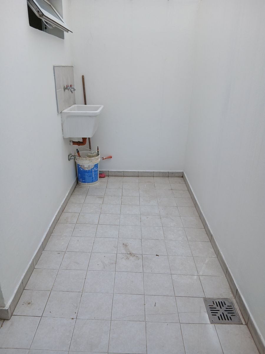 MONOAMBIENTE CON DOS PATIOS EN ALQUILER — foto 11