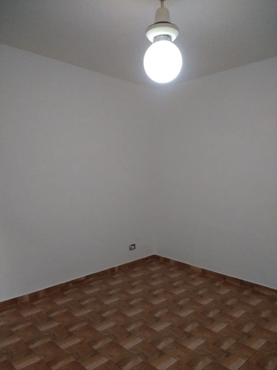 DEPARTAMENTO DE 2 AMBIENTES AMPLIOS EN FLORESTA - 5