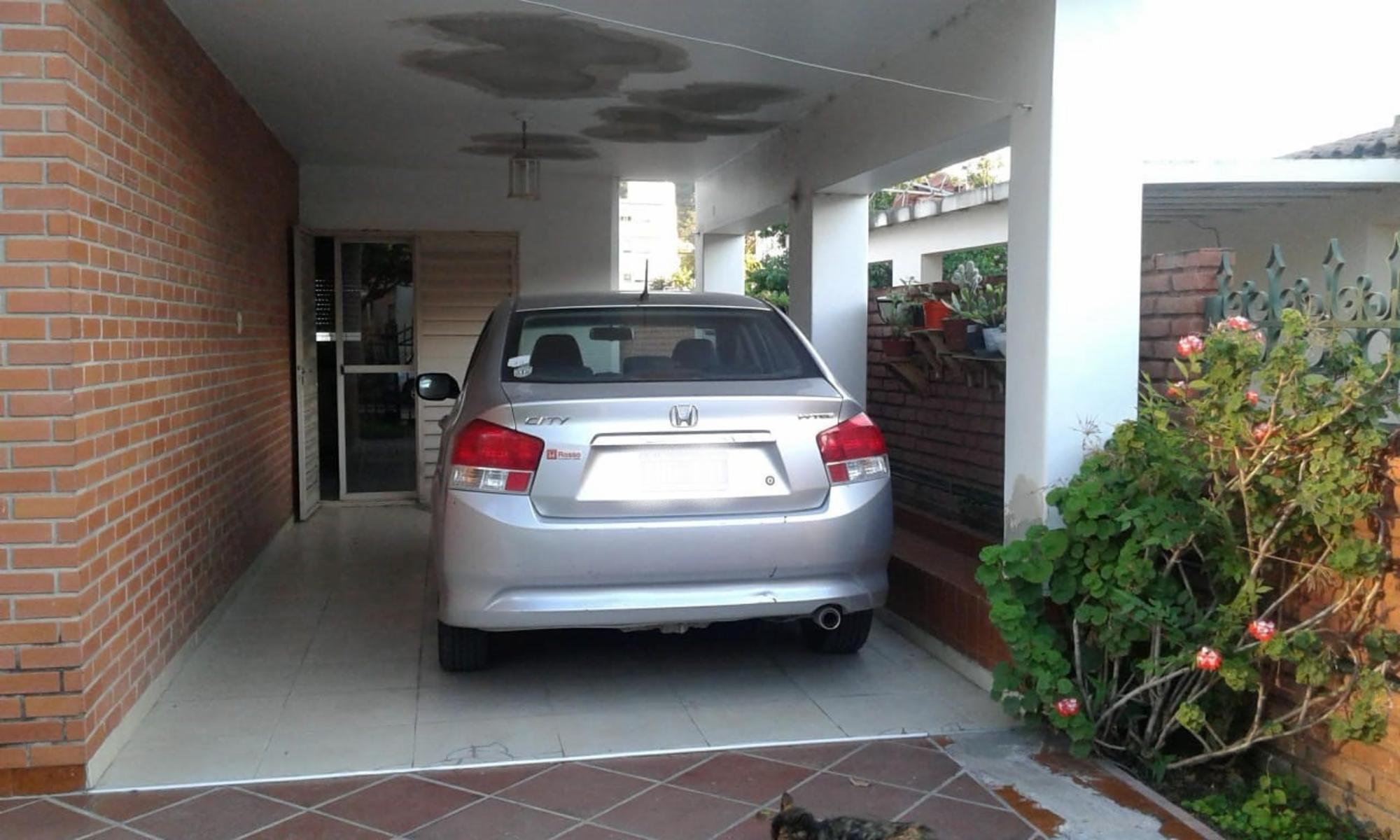 CHALET, CARLOS PAZ CERCA DEL CENTRO — foto 2