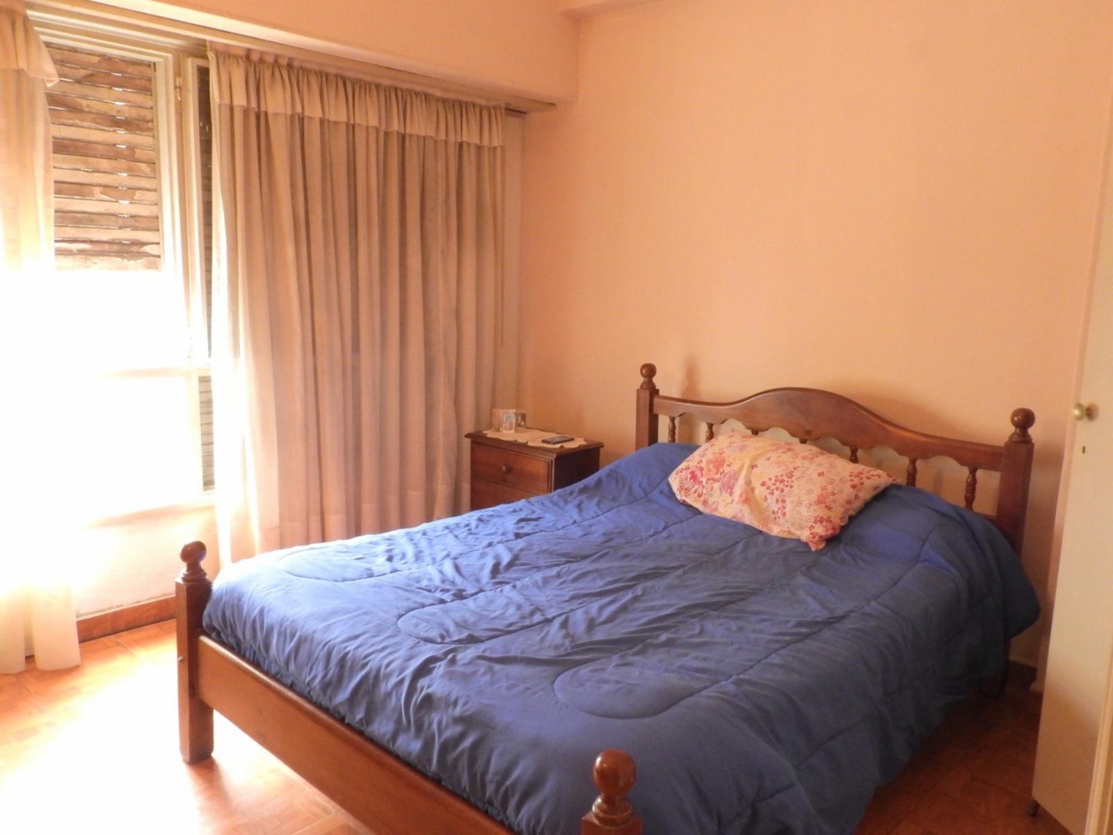 En Venta - Depto 4 Ambientes con Gran Balcón Terraza y Vista Lateral Al Mar en Centro — foto 10