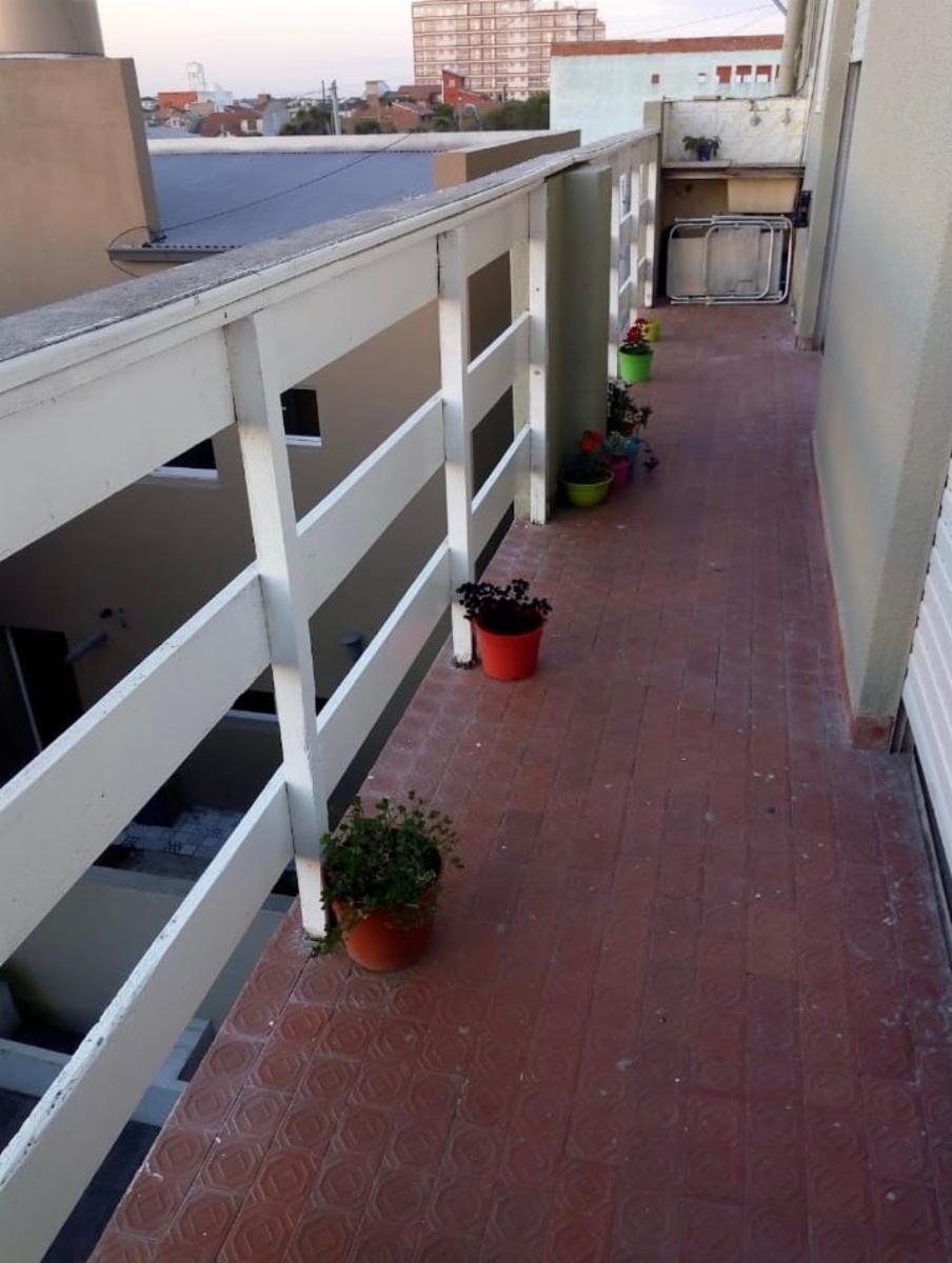 PH 2 Ambientes con Cochera en Venta en Zacagnini a 50 m del Mar — foto 11