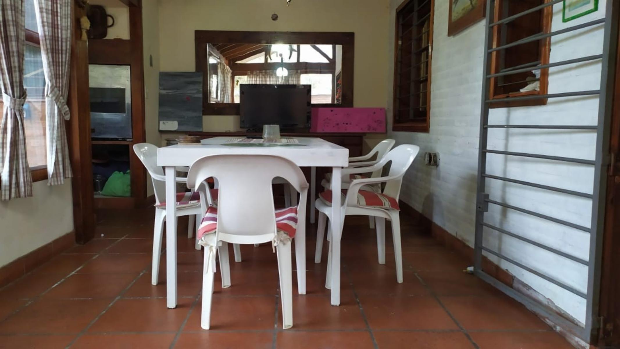 Chalet 5 Ambientes con Cochera y Parque en Venta en Colinas de Peralta Ramos — foto 3