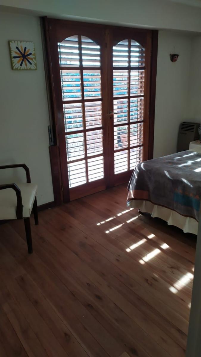 Chalet 5 Ambientes con Cochera y Parque en Venta en Colinas de Peralta Ramos — foto 13