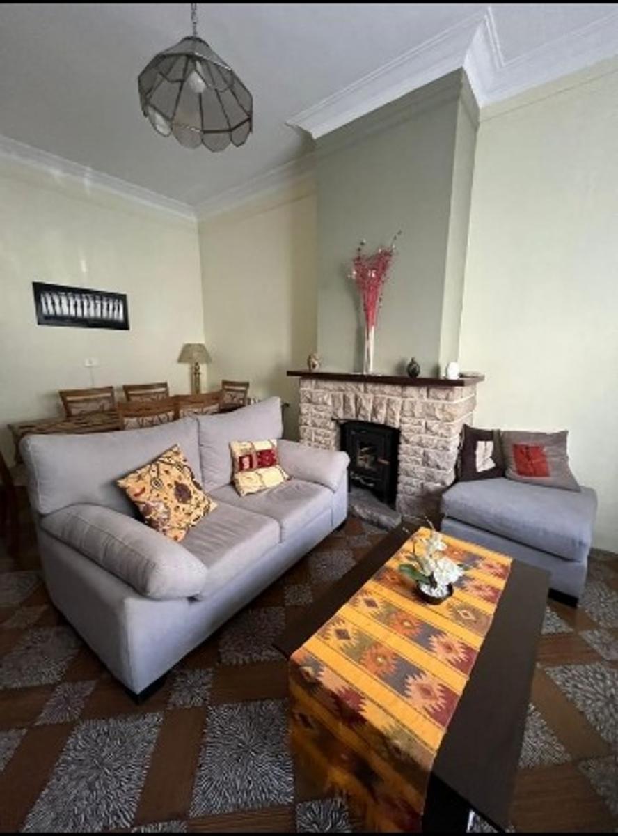 Casa 5 ambientes con quincho en venta en San Jose — foto 2