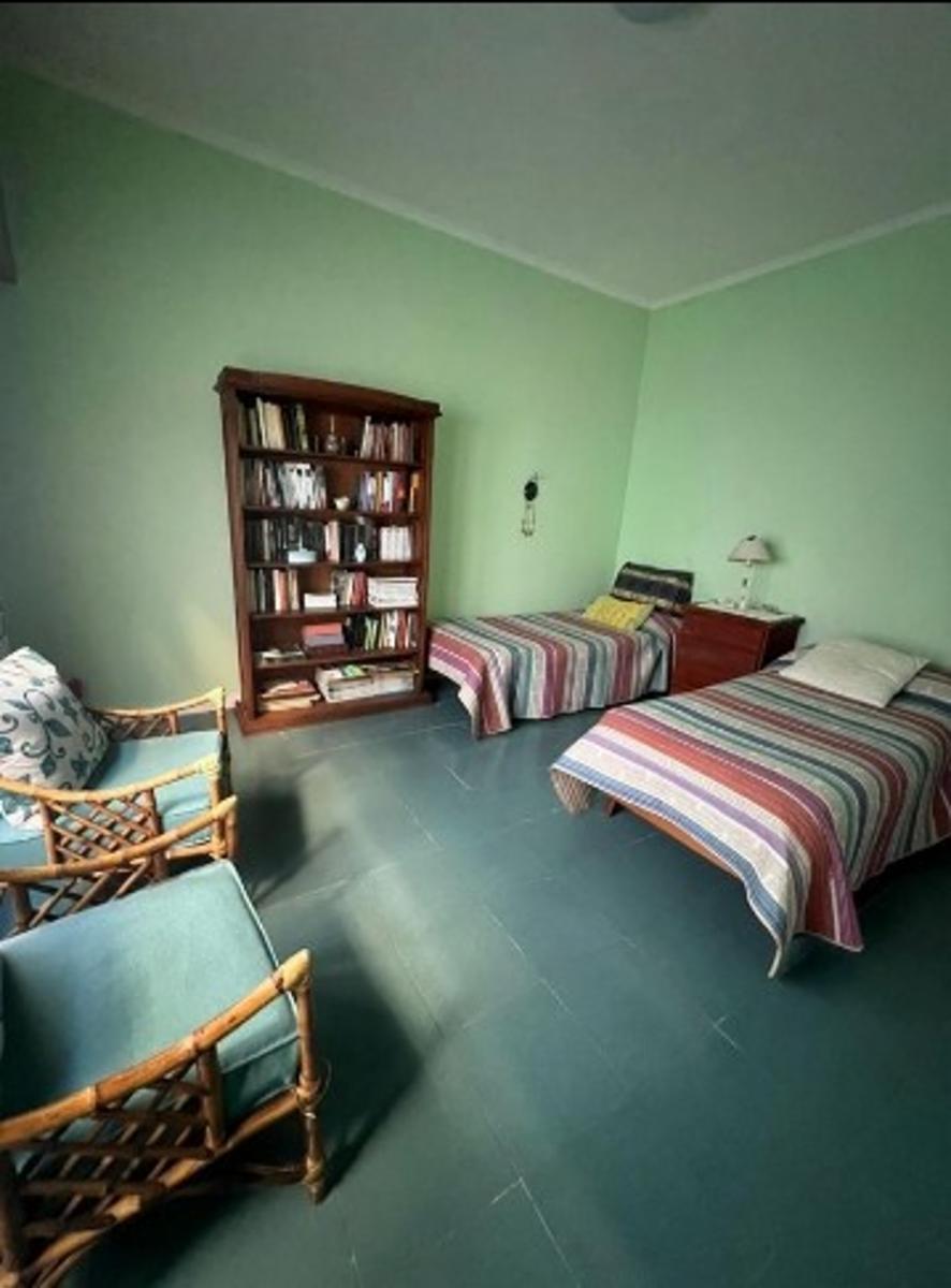 Casa 5 ambientes con quincho en venta en San Jose — foto 11