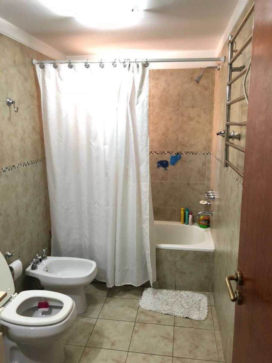 SE VENDE URGENTE DEPARTAMENTO CON EXCELENTE UBICACIÓN — foto 5
