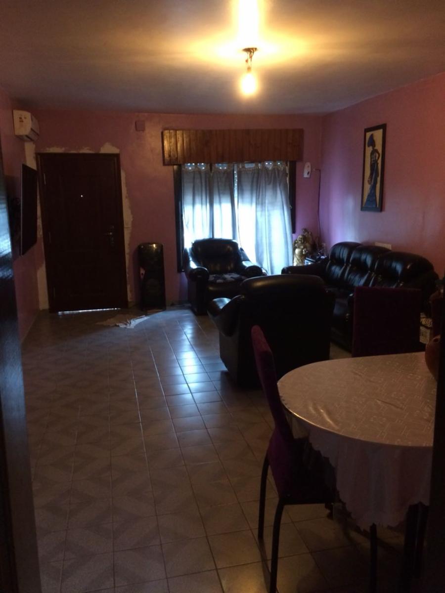 IMPRESIONANTE CASA EN MERLO NORTE — foto 3