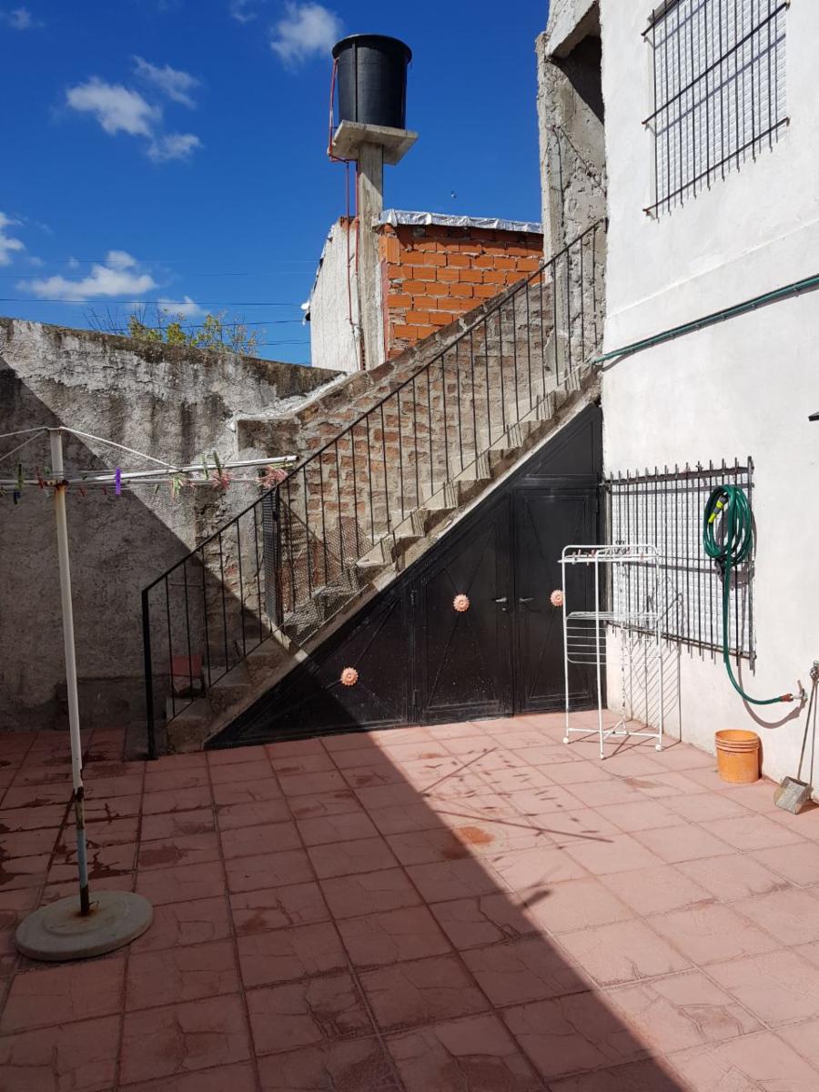IMPRESIONANTE CASA EN MERLO NORTE — foto 6