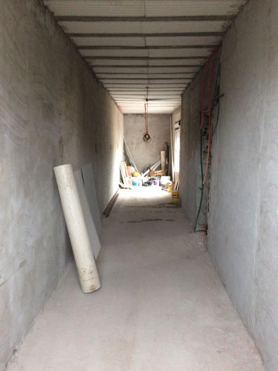 IMPRESIONANTE CASA EN MERLO NORTE — foto 12