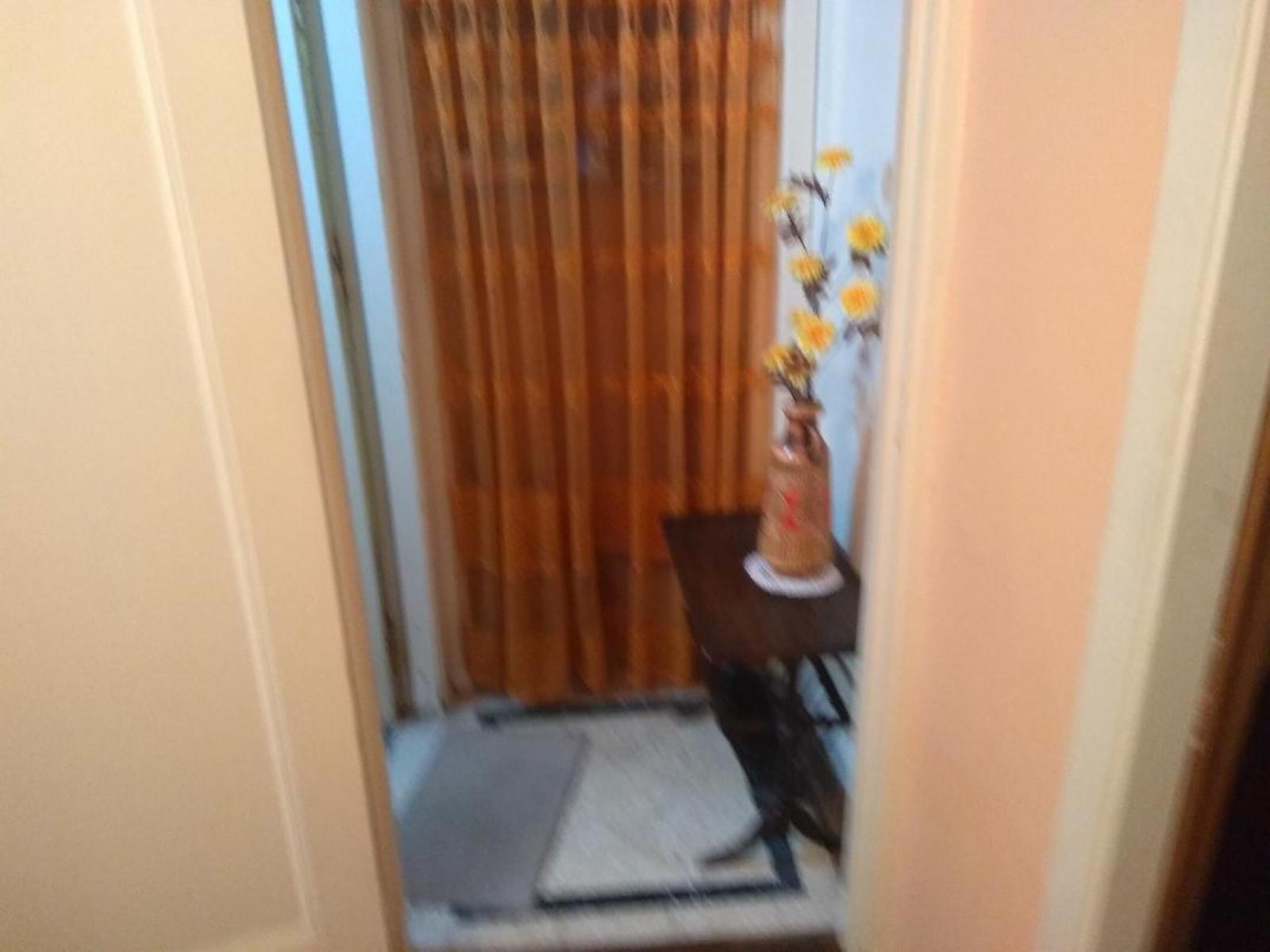 SAN TELMO. SOBRE CHILE AL 500 ENTRE BOLIVAR Y PERU 3 AMBS 2 BAÑOS, PATIO CUBIERTO. PLANTA BAJA LAVADERO SON 60M2 POR ESCRITURA. U.$.S. 69.900 OPORTUNIDAD UNICA — foto 5
