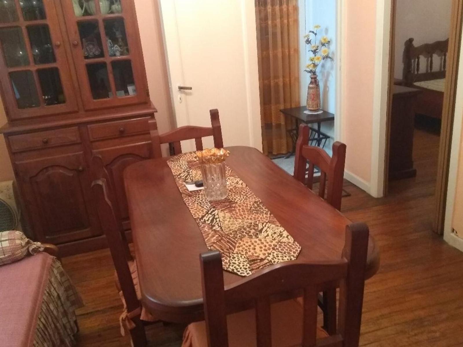 SAN TELMO. SOBRE CHILE AL 500 ENTRE BOLIVAR Y PERU 3 AMBS 2 BAÑOS, PATIO CUBIERTO. PLANTA BAJA LAVADERO SON 60M2 POR ESCRITURA. U.$.S. 69.900 OPORTUNIDAD UNICA — foto 8