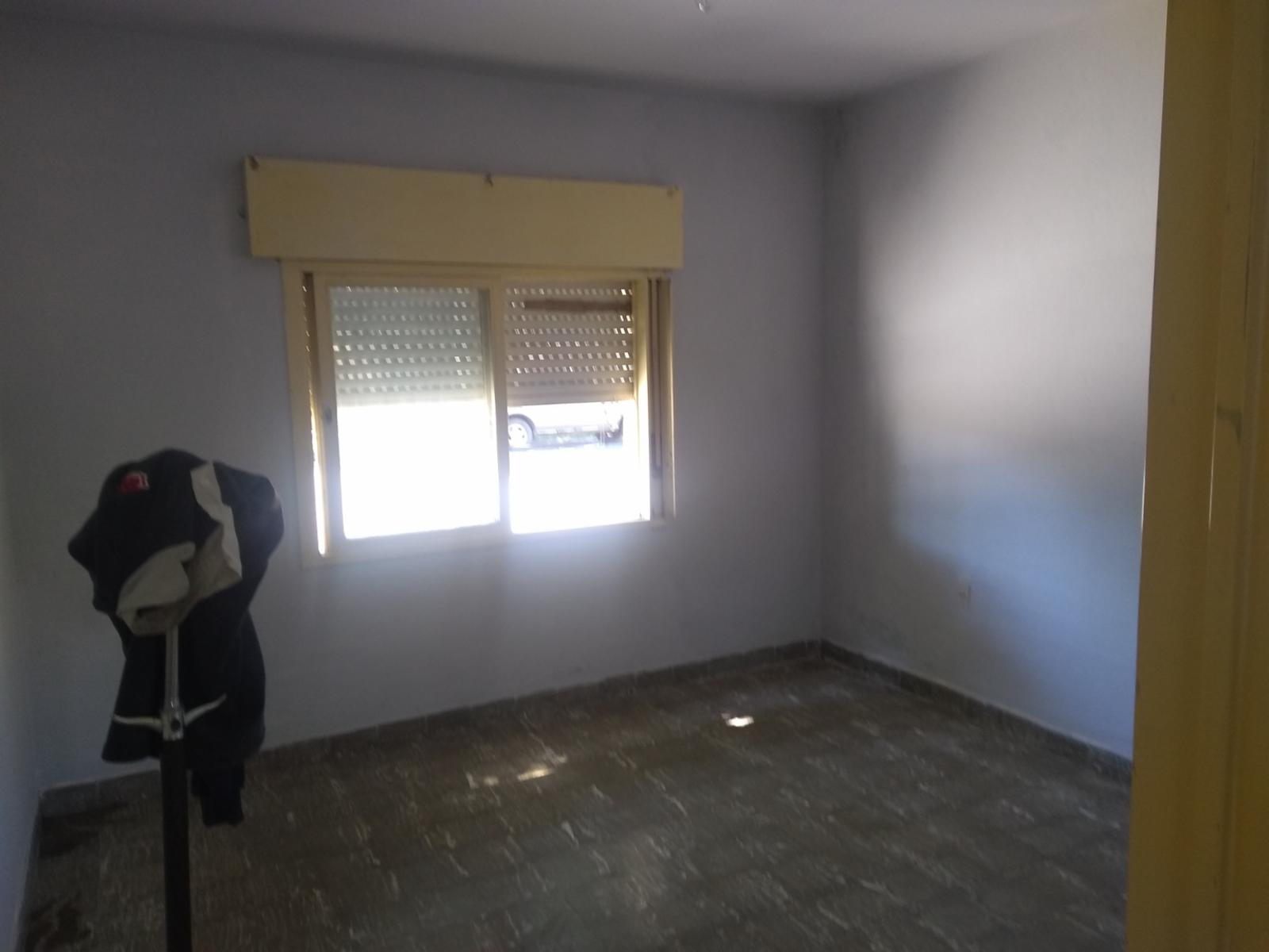 CIUDAD DE CORRAL DE BUSTOS PCIA DE CORDOBA. DUEÑO VENDE CASA DE TRES 3 AMBIENTES AMPLIOS ENTRADA DE COCHE. SOBRE LOTE DE 11X18 METROS EN ZONA RESIDENCIAL A 7 CUADRAS DEL CASINO PROVINCIAL DE CBA — foto 13