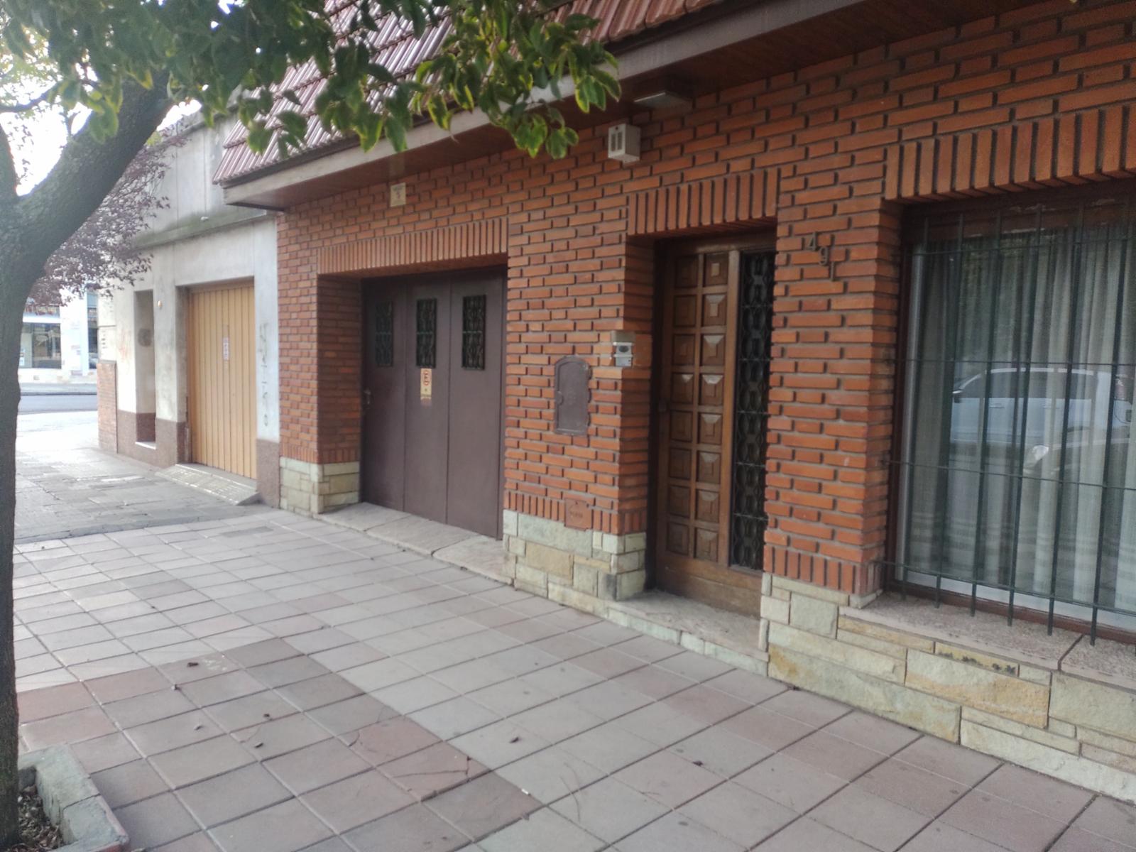 Vendo Barrio universitario casa — foto 2