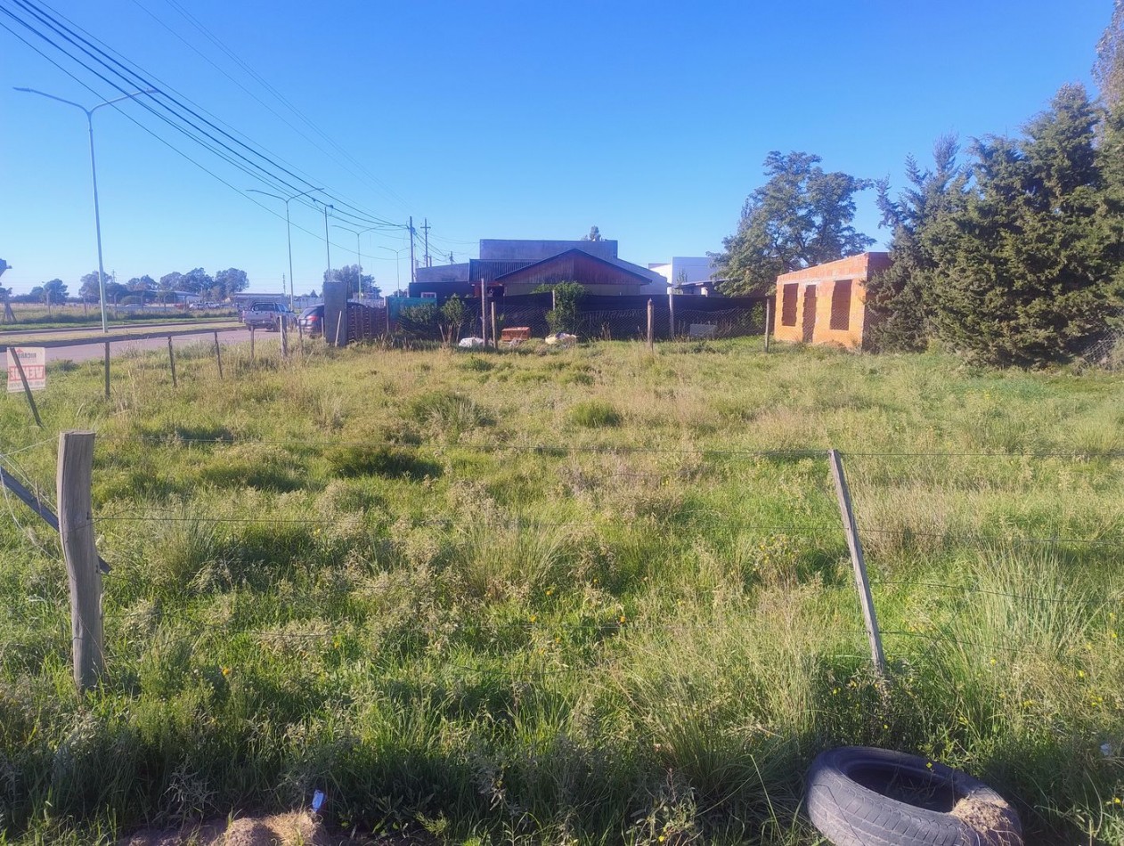 Terreno en venta zona comercial sobre calle pilmayquen - 2