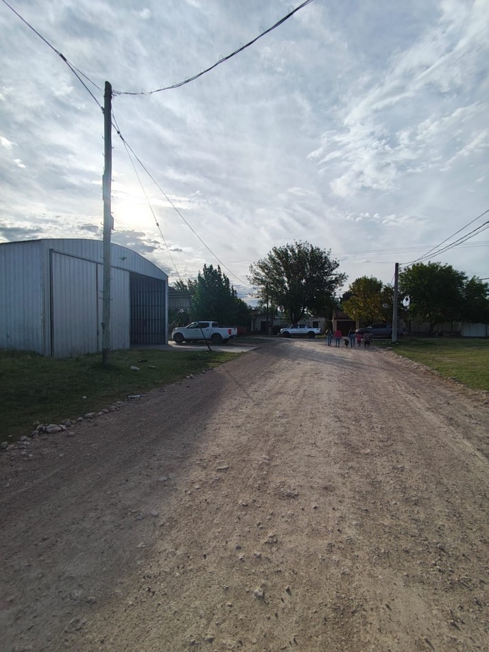 TERRENO CON GRAN FRENTE - 2