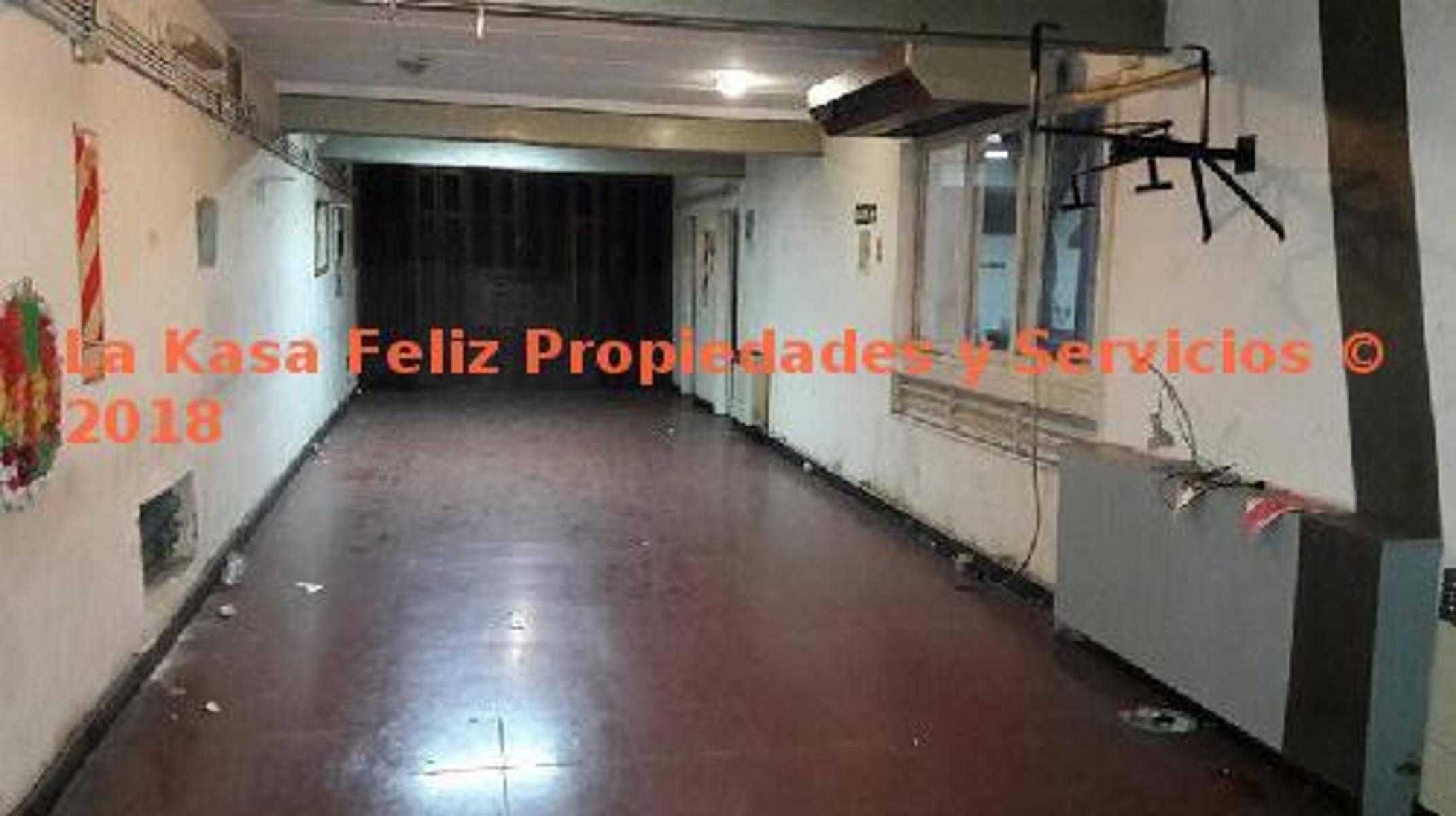 LOCAL / COMERCIAL EN VENTA - BRASIL AL 400, SAN TELMO - US$ 890.000 - MÁS AMBIENTES - 4