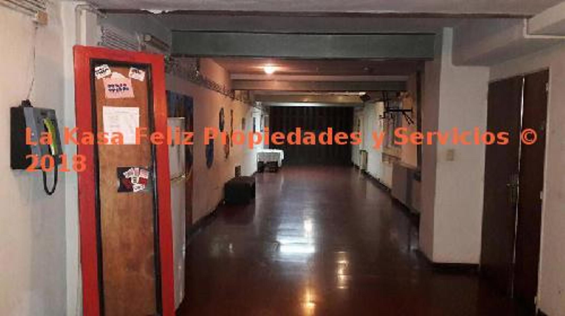 LOCAL / COMERCIAL EN VENTA - BRASIL AL 400, SAN TELMO - US$ 890.000 - MÁS AMBIENTES - 6