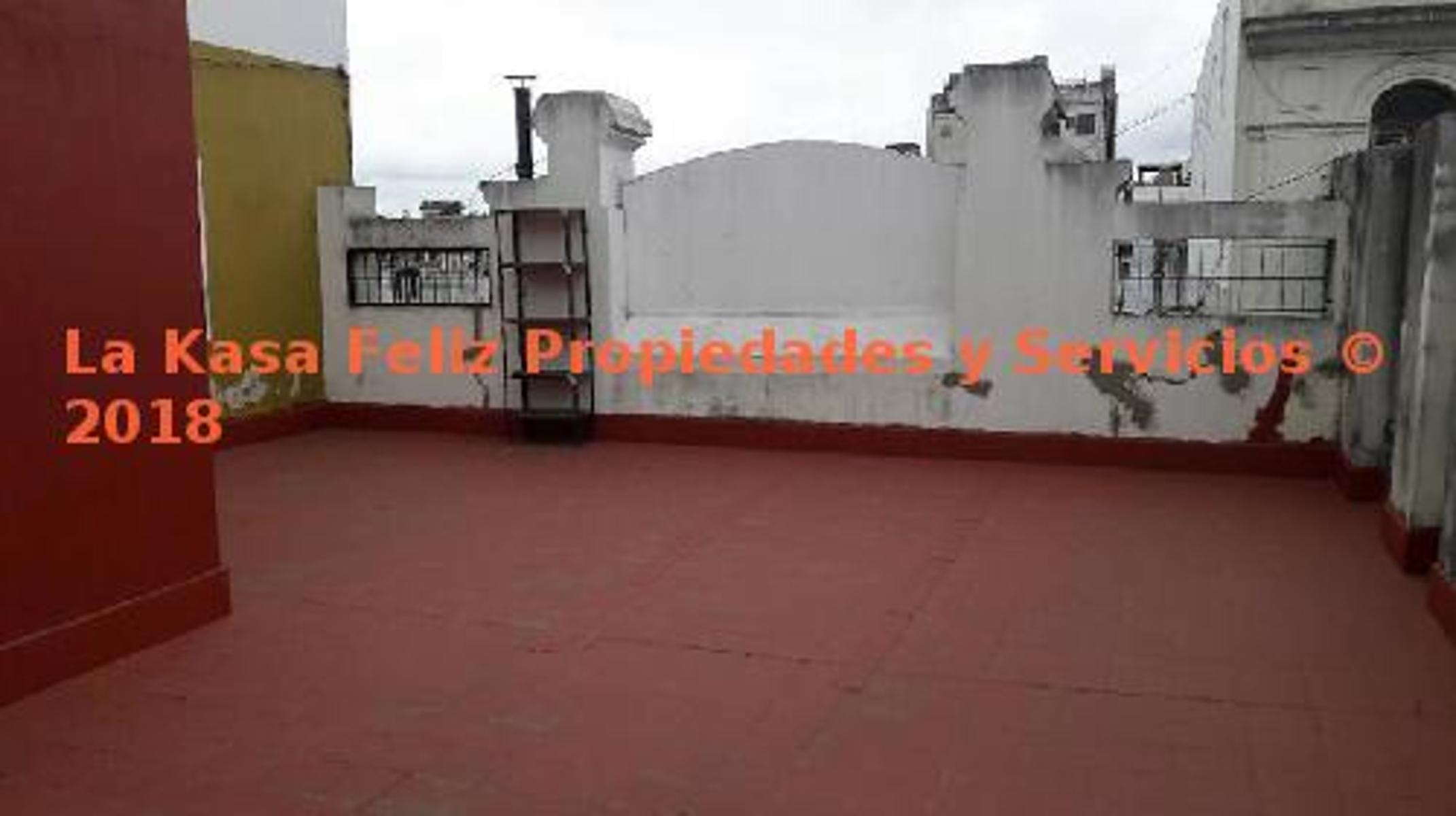 LOCAL / COMERCIAL EN VENTA - BRASIL AL 400, SAN TELMO - US$ 890.000 - MÁS AMBIENTES - 12