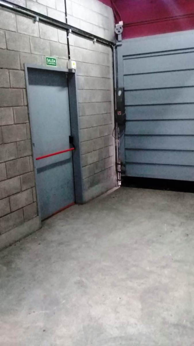 Galpon Venta Av. Belgrano 3800 .Almagro.Capital Federal U$S387.000 - 7