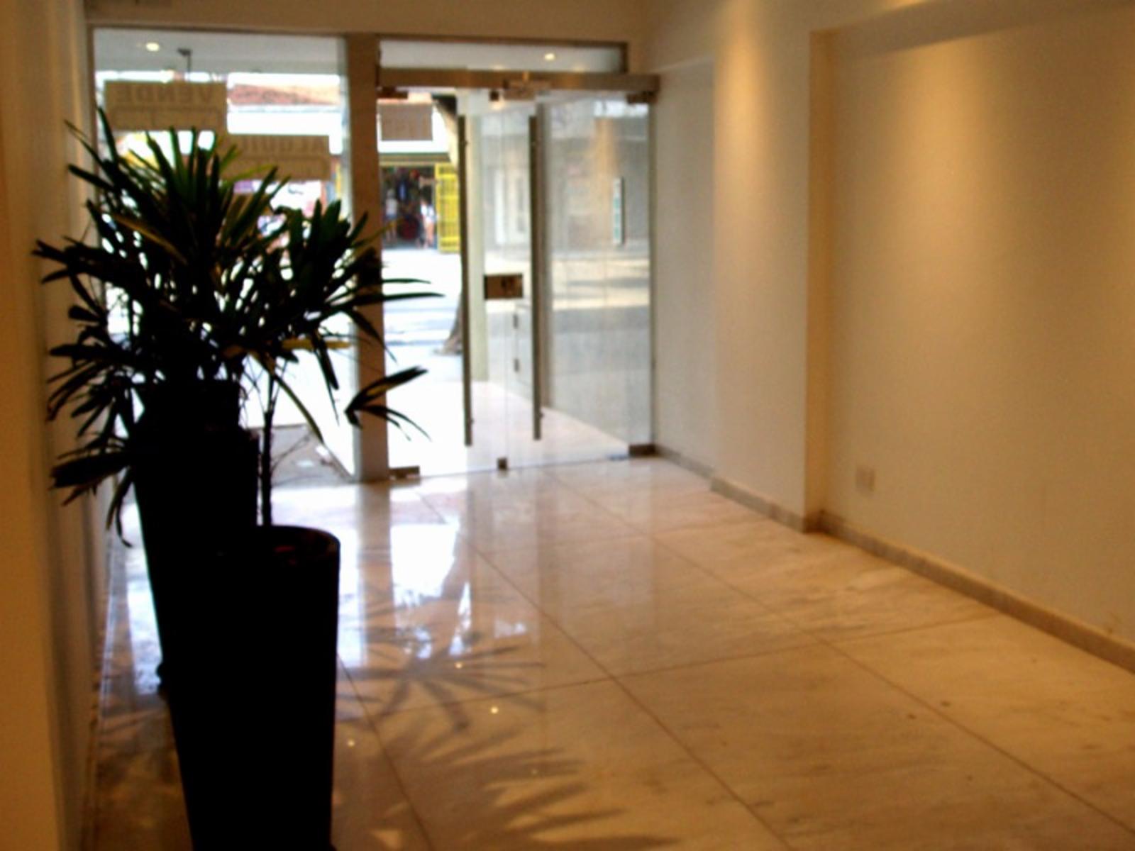 Oficina .Alquler..Av.Caseros.Parque Patricios. - 3
