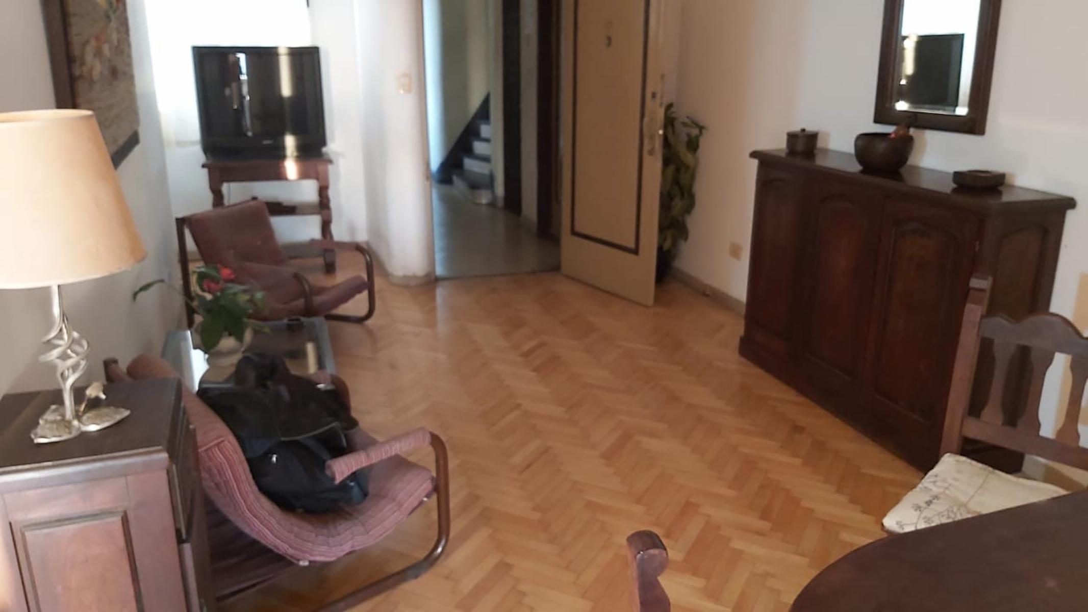 Departamento.VENTA.3 Ambientes. San Telmo.