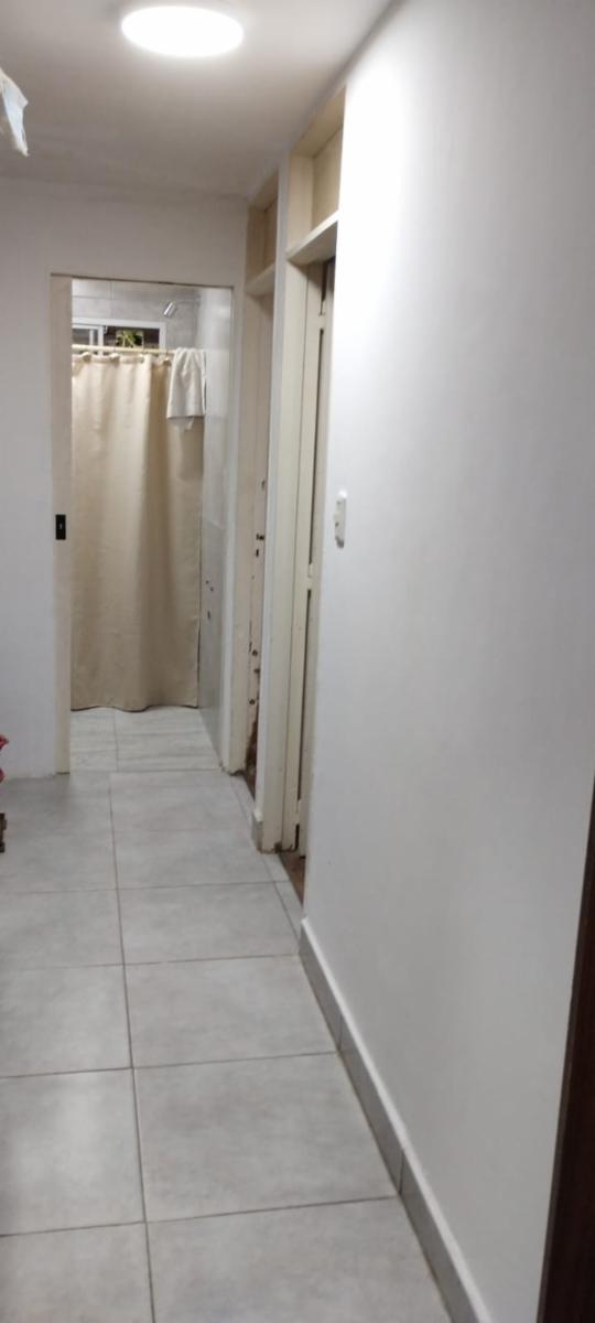 Departamento 3 mbientes. En monoblock grises. A 1 cuadras del campo del Liceo Militar — foto 7