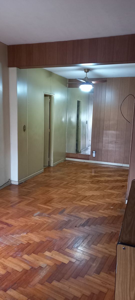 Departamento 1 1/2 ambientes en Planta Baja Al Frente. — foto 5