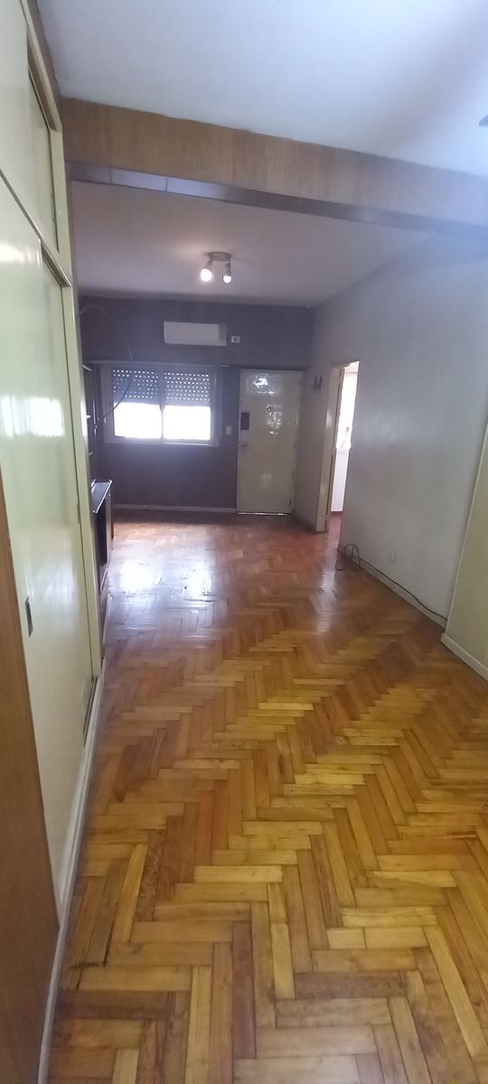 Departamento 1 1/2 ambientes en Planta Baja Al Frente. — foto 10