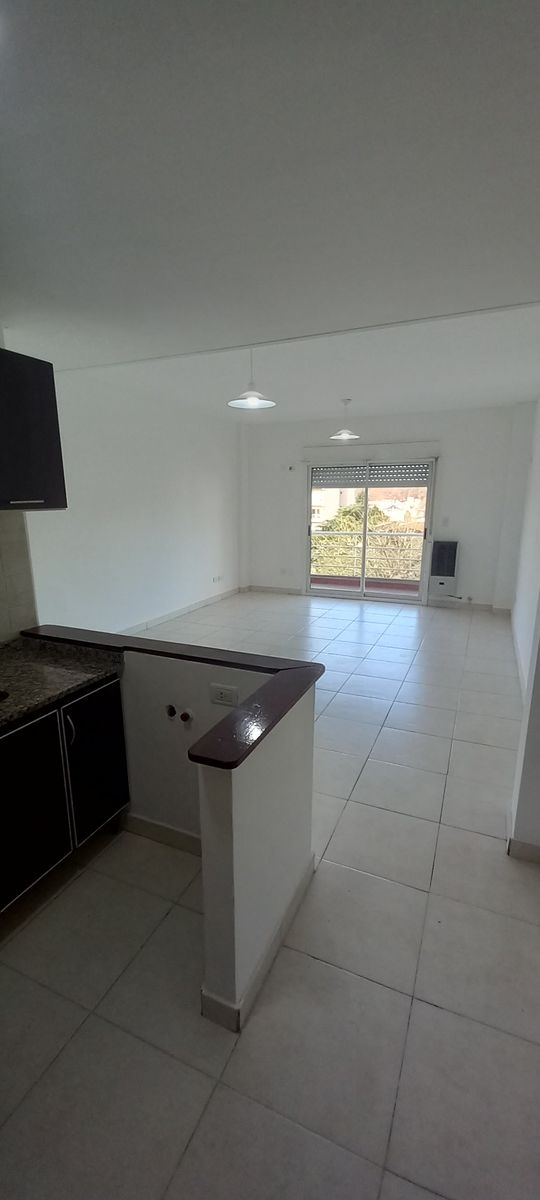 Departamento 1 ambiente Centro de Villa Ballester - 10