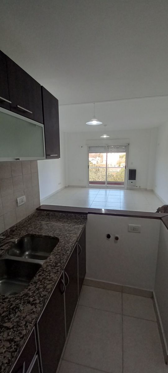 Departamento 1 ambiente Centro de Villa Ballester - 11