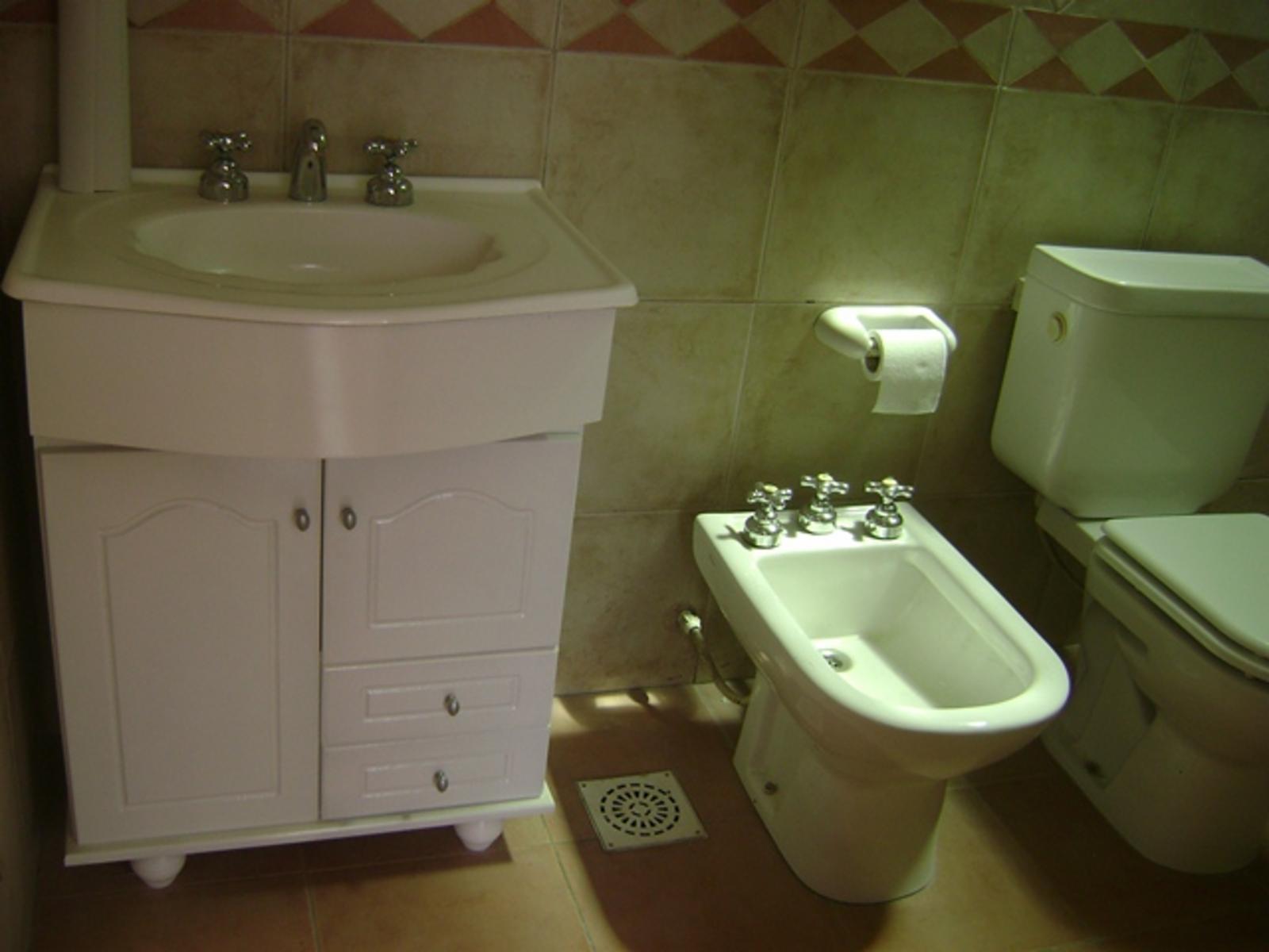 VENTA hermoso PH. 2 amb. a RE-ESTRENAR, con Patio y Lavadero. WILDE CENTRO. — foto 8