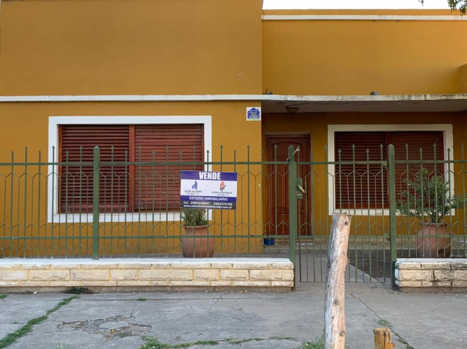 ENORME CASA EN LAMARQUE