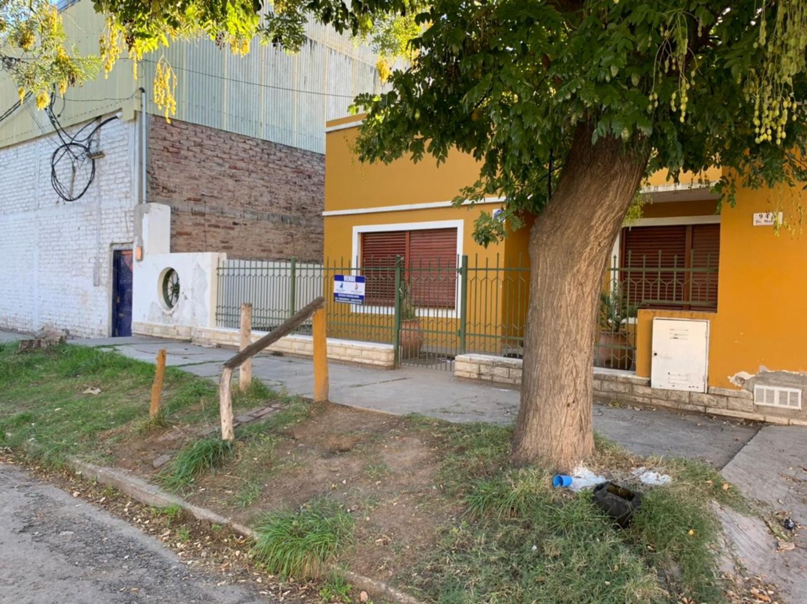 ENORME CASA EN LAMARQUE — foto 3