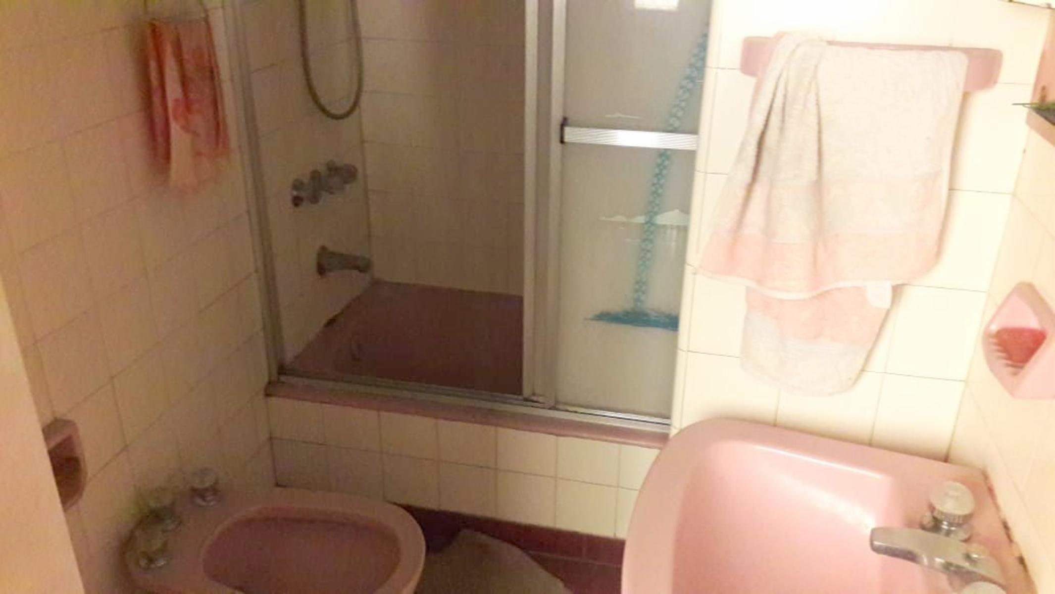SEMIPISO HAEDO, EN DUPLEX AL FRENTE CON BALCONES — foto 3