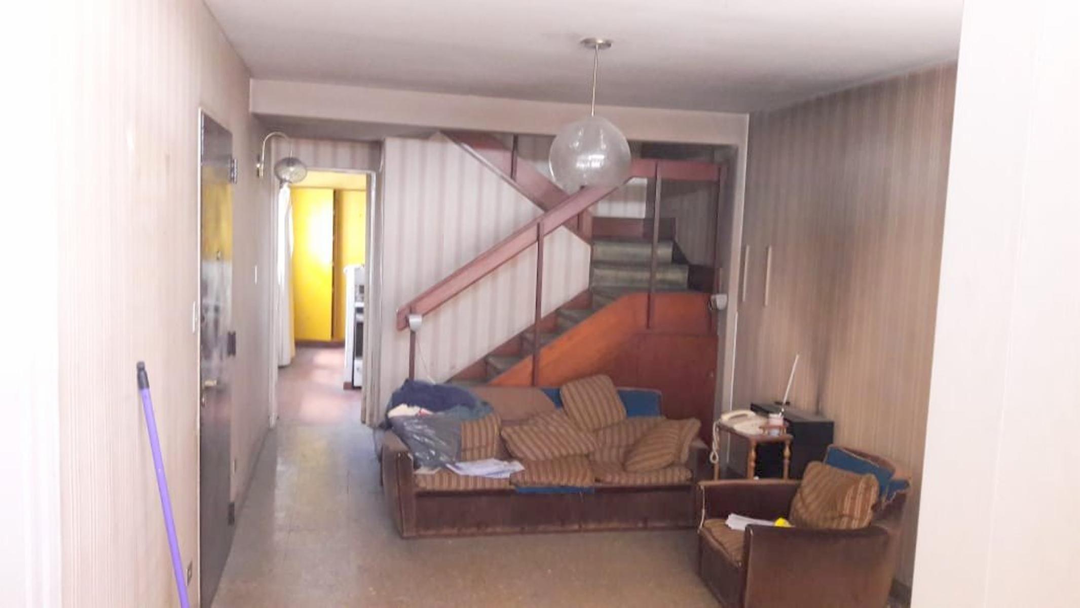 SEMIPISO HAEDO, EN DUPLEX AL FRENTE CON BALCONES — foto 7