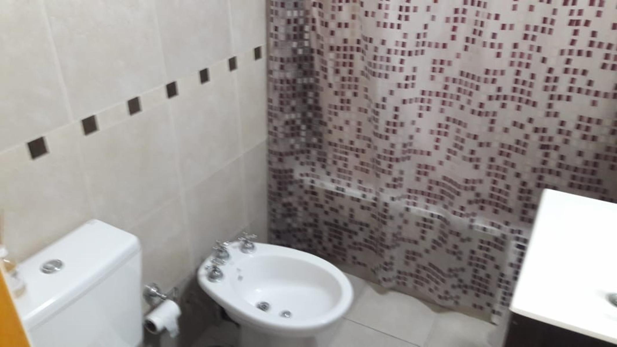 DEPARTAMENTO LINDO 2 AMB MORON SUR. U$S 52.000.- opcional COCHERA SEMICUBIERTA U$S 14.000. — foto 8