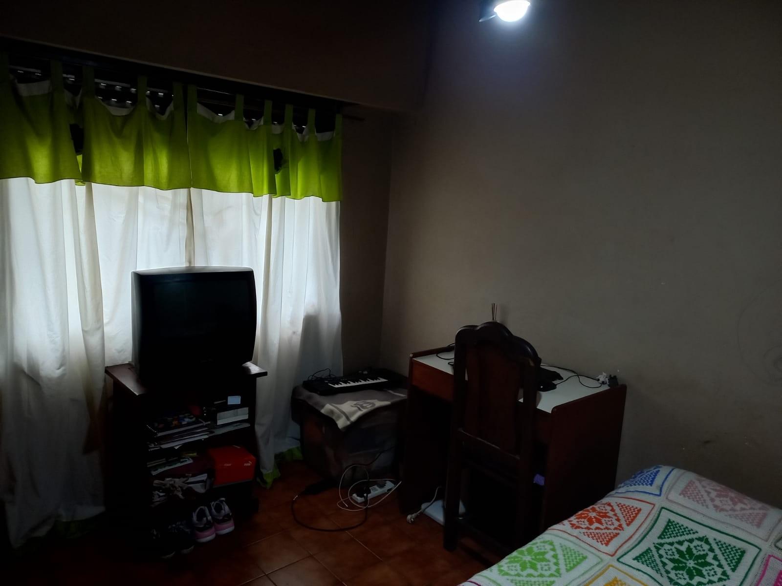 CASA PH, HAEDO NORTE, EXCELENTE UBICACIÓN. — foto 2