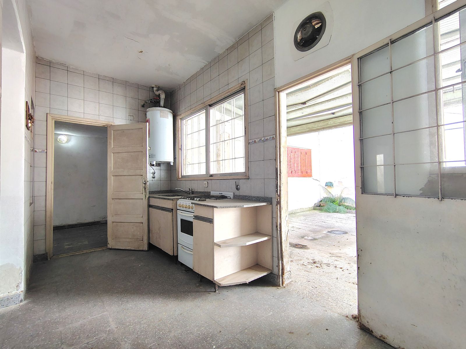 Casa en Venta 4 ambientes A Refaccionar Haedo Sur — foto 12