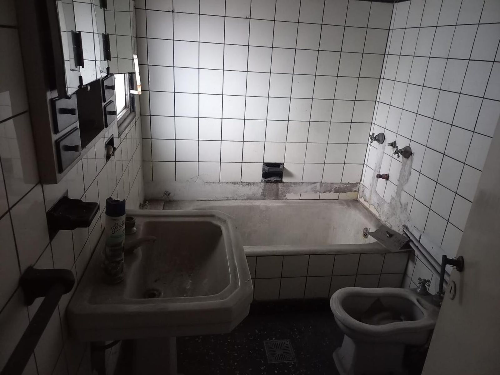 Haedo Norte. Casa en PH 1º Piso al Frente 3 Amb. Balcón — foto 9