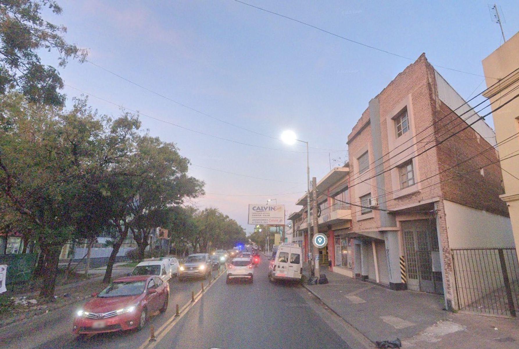 Oficinas Depósito Local Imprenta en Venta Av Rivadavia Haedo — foto 3