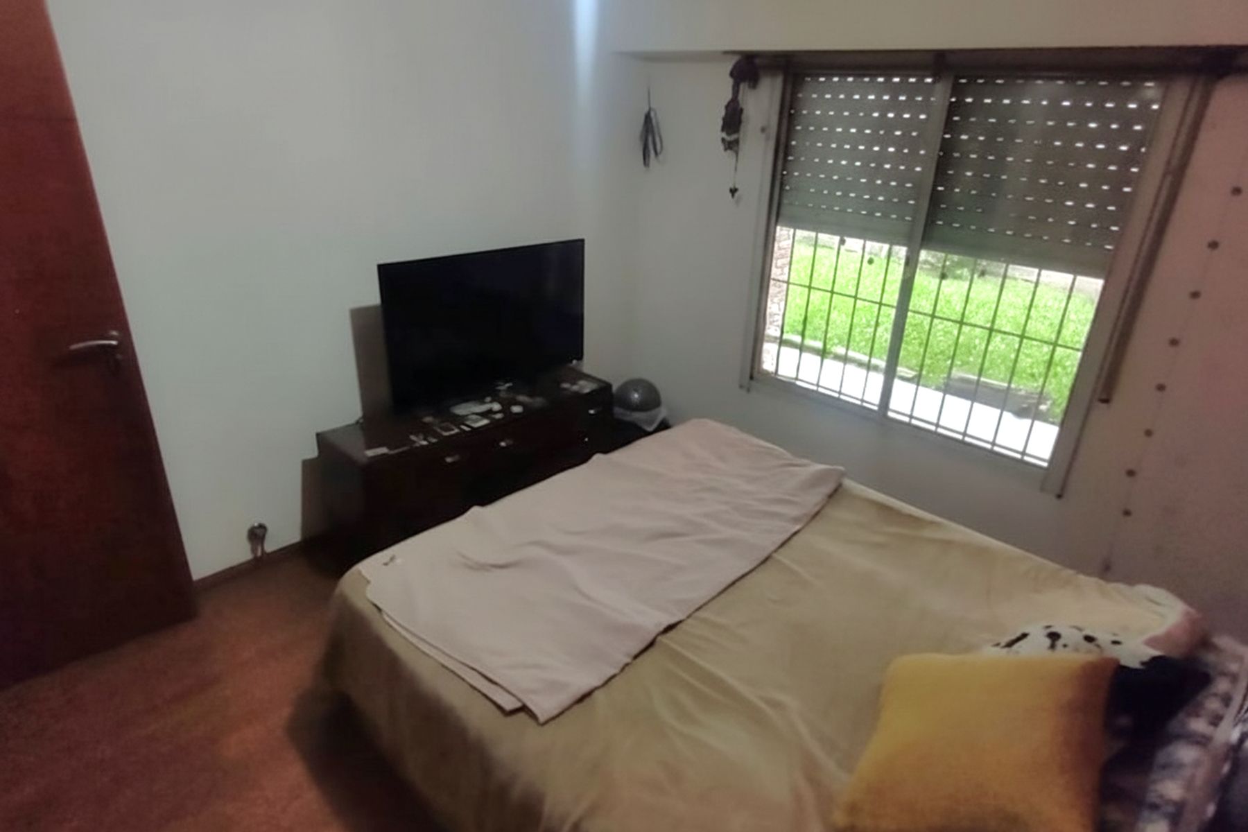 Casa en Venta 3 Ambientes Garaje Fondo Quincho Morón — foto 9
